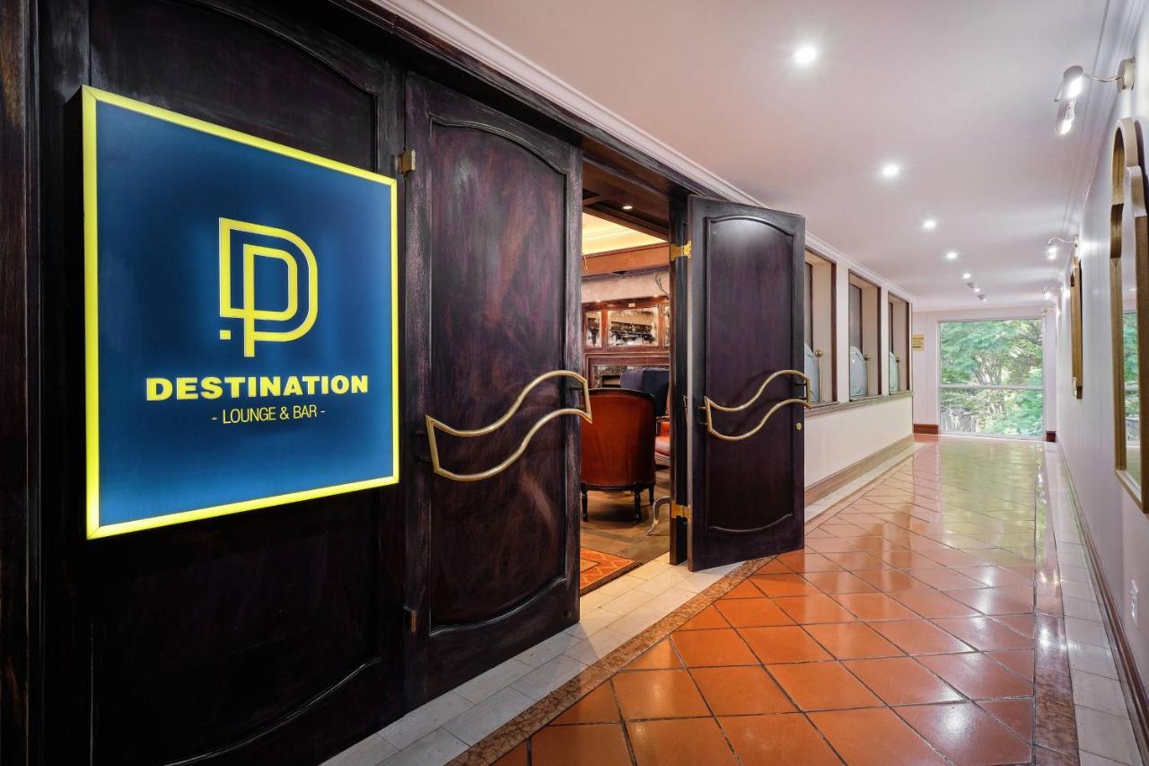 Protea Hotel By Marriott Johannesburg Balalaika Сандтън Екстериор снимка